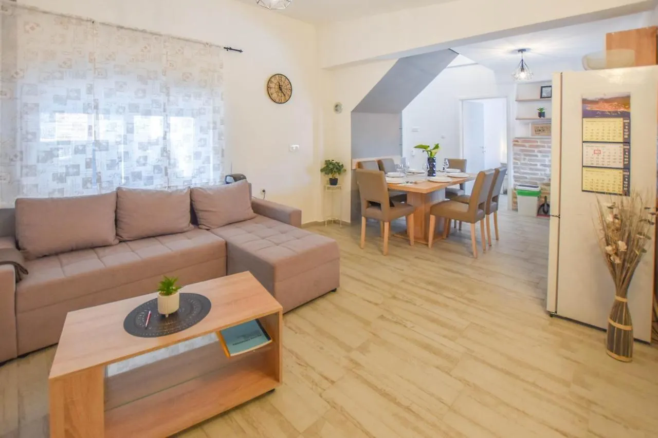 House Roko And Karla Villa Kali Holiday home